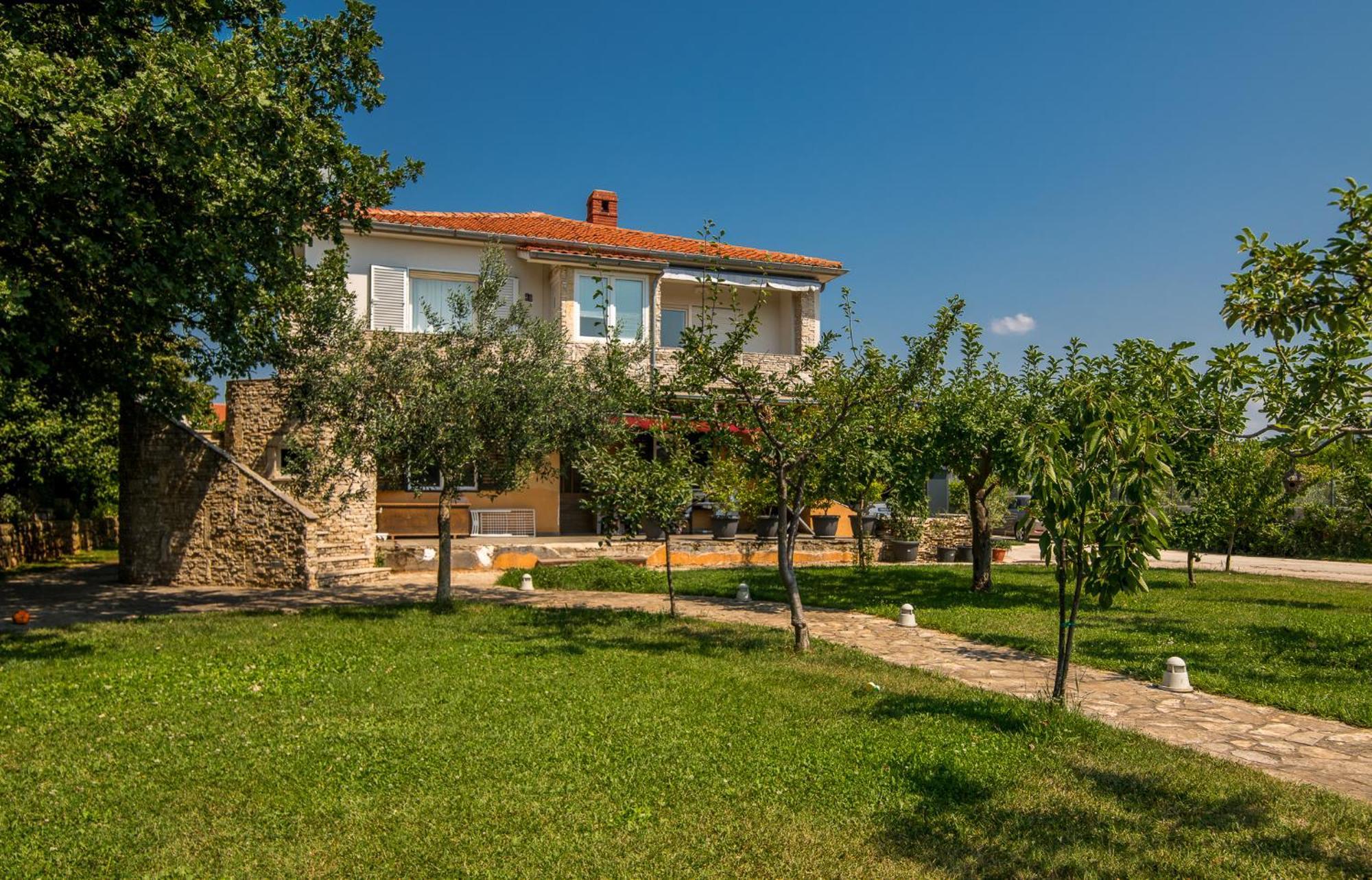 Apartments Stella & Luna Krk Town Εξωτερικό φωτογραφία