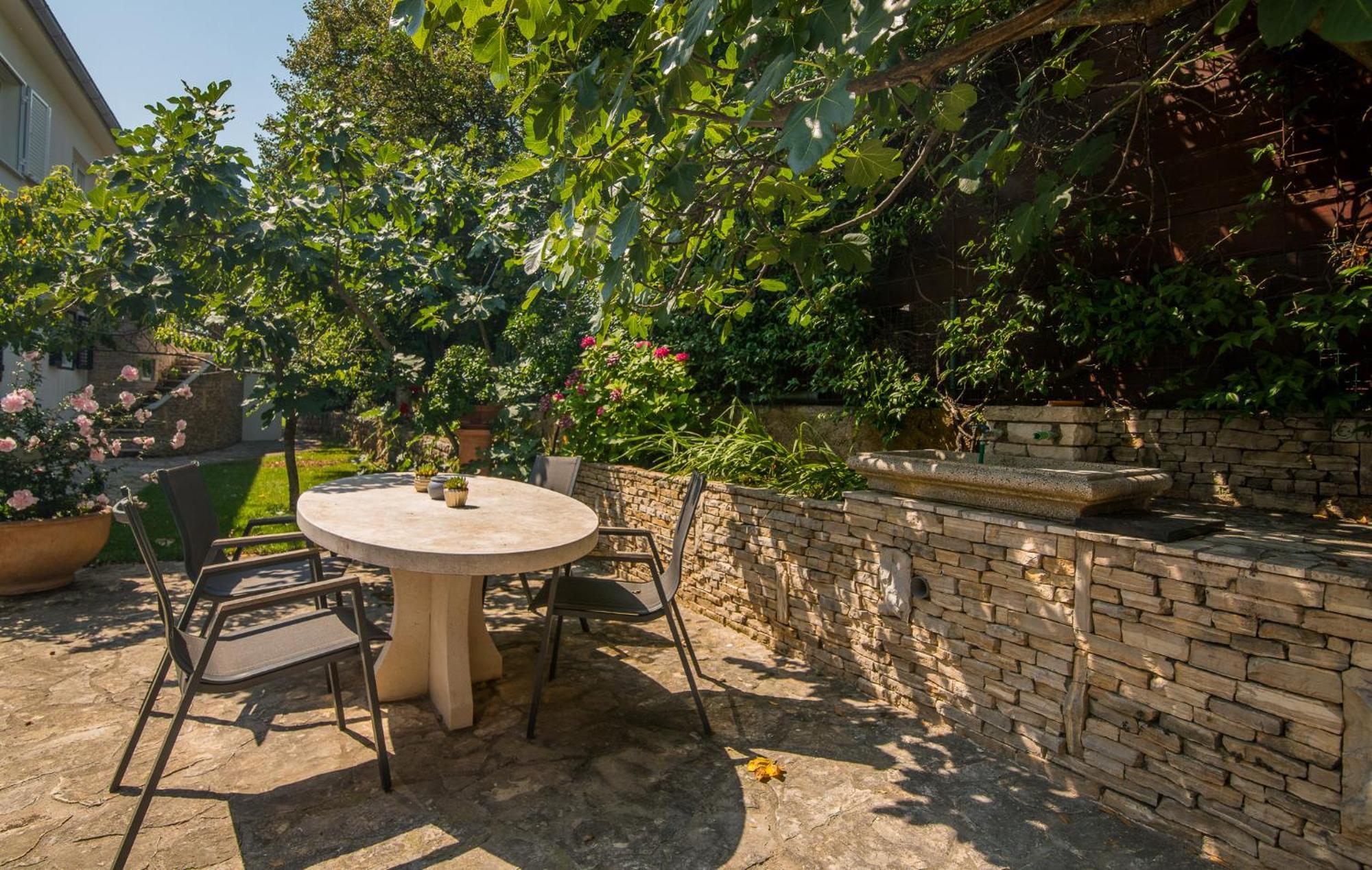 Apartments Stella & Luna Krk Town Εξωτερικό φωτογραφία