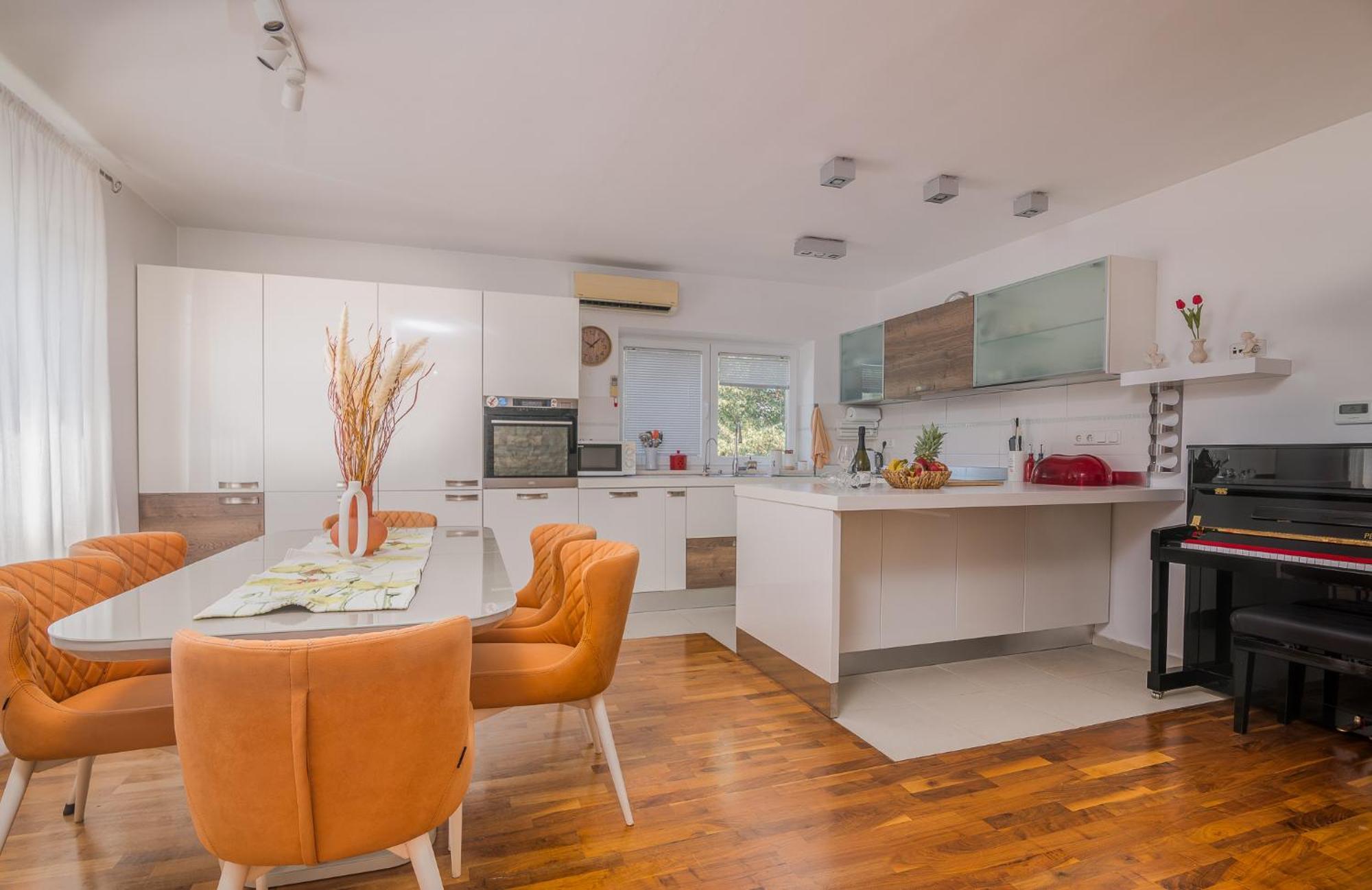 Apartments Stella & Luna Krk Town Εξωτερικό φωτογραφία