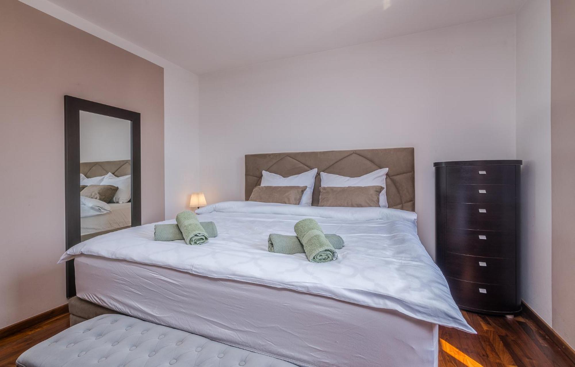 Apartments Stella & Luna Krk Town Εξωτερικό φωτογραφία